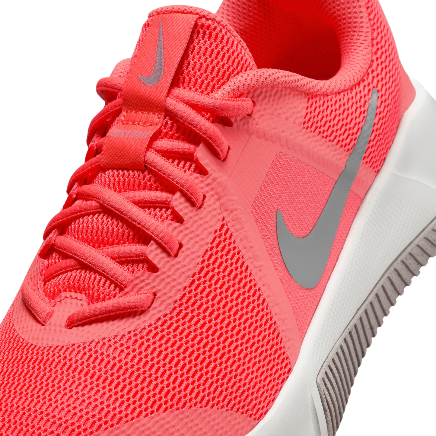 Nike MC Trainer 3 - WOMEN FQ1830-600